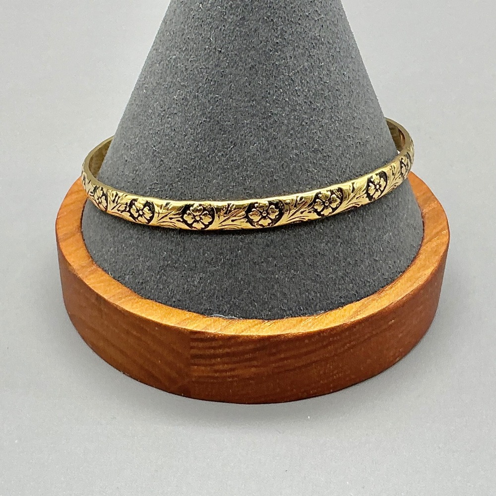 Floral Engraved Bangle Bracelet Gold Tone Black Inlay Etched Stackable 8.25"